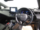 見通しのよいすっきりとした視界で、誰でも運転しやすいです。運転のしやすさは疲れにくさにも繋がりますよ♪