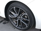 18インチ純正アルミホイール★タイヤサイズ225/40R18です!【EU17X5119】