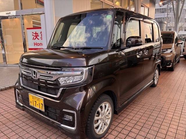 ホンダ N-BOXカスタム 