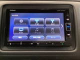 ナビゲーションはフルセグTV、インターナビ対応のGathers純正メモリーナビを搭載しています。Bluetoothオーディオ機能がありますので、スマートフォンなどの音楽も再生できます。