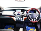 自社整備工場から板金工場、保険やローン等お車に関してはフルサポート!楽しいカーライフのお手伝いをぜひお任せください!自社板金工場・に加え、運輸支局認証工場にて、しっかり点検整備させて頂いております。