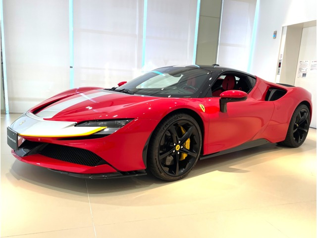 SF90ストラダーレ アセット フィオラノ F1 DCT E 4WD 
