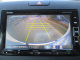 ナビゲーション付き!バックカメラ機能で駐車も安心☆