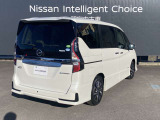 セレナ 1.2 e-POWER ハイウェイスター V 