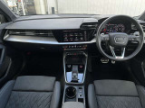 RS3セダン 2.5 4WD 