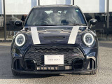 時を経ても深い魅力を放ち続けるMINI。より快適にお乗り頂くために、3つのサポートプログラムをご用意しております。※認定中古車保証は登録日より最長4年間まで延長が可能です。