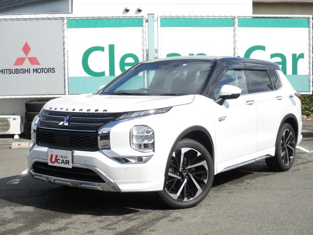 アウトランダー PHEV 2.4 P 4WD 