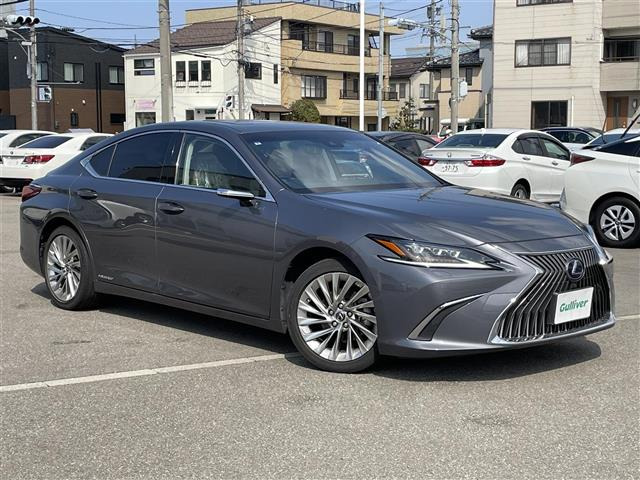 ES 300h バージョンL 本革シート サンルーフ