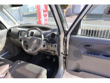 ドレスアップした車の後付部品などですが中古の為、全て現状でお渡しします。保証はありません。気になるものは動作確認しますので事前に聞いて下さい。