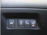 『1台』のお車に対して、こだわって仕入れを行っております。オプション装備装着車となります!