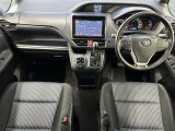 ヴォクシー 2.0 ZS 修復歴無し