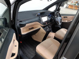 ■ 助手席 ■ オゾンの力出で車内を除菌・消臭&特別仕様のルームクリーニング!! 小さなお子様がいらっしゃるお客様におすすめのオプションです。