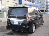 セレナ 2.0 ハイウェイスター V 4WD 