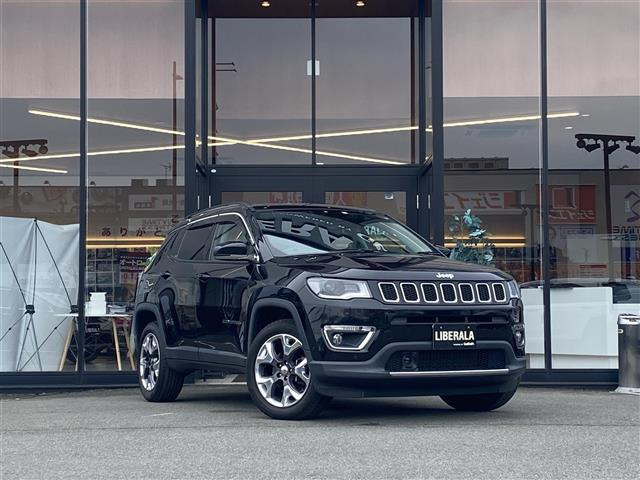 コンパス リミテッド 4WD 本革シート