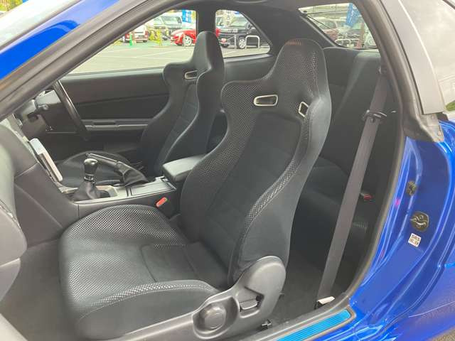 er34スカイラインクーペ2ドアリアシート 高める