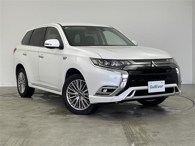 アウトランダーPHEV 2.4 G 4WD 4WD 修復歴無し