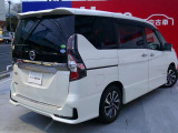 セレナ 2.0 ハイウェイスター V 