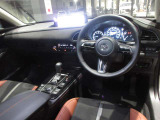 専門工場にて内装クリーニング実施後のご納車になります。※車両によっては写真撮影時にクリーニングが未実施の場合がございます。※掲載直後の車両の場合クリーニング実施に伴い現車が店頭に無い場合がございます。