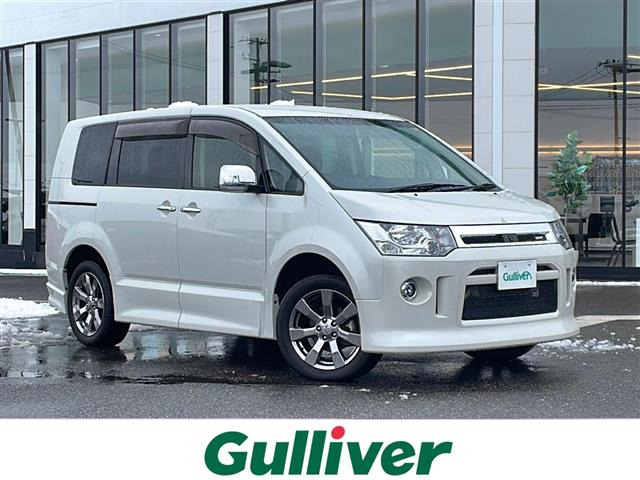 デリカD:5 2.2 ローデスト ロイヤルツーリング  4WD 本革シート