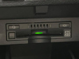 【ETC】高速道路の料金所をストレスなく通過!話題のスポットやサービスエリアに多い「スマートIC」利用時は必須のアイテムです。当店でセットアップを実施、ご納車当日からすぐにご利用いただけます!