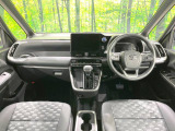 ヴォクシー 1.8 ハイブリッド S-Z 