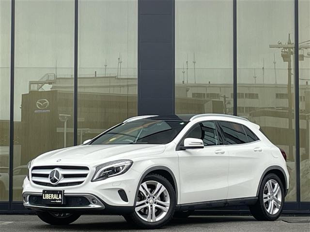 GLAクラス GLA250 4マチック 4WD 本革シート