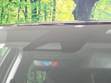 【トヨタセーフティセンス】走行中に前方の車両等を認識し、衝突しそうな時は警報とブレーキで衝突回避と被害軽減をアシスト。より安全にドライブをお楽しみいただけます。
