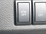 【i-ACTIVESENSE】走行中に前方の車両等を認識し、衝突しそうな時は警報とブレーキで衝突回避と被害軽減をアシスト。より安全にドライブをお楽しみいただけます。