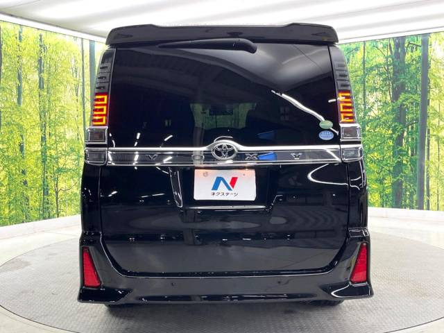 中古車 トヨタ ヴォクシー 2.0 ZS 煌II の中古車詳細 (29,720km 中古車 トヨタ ヴォクシー 2.0 ZS 煌II の中古車詳細 (29,720km