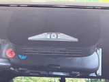 【トヨタセーフティセンス】走行中に前方の車両等を認識し、衝突しそうな時は警報とブレーキで衝突回避と被害軽減をアシスト。より安全にドライブをお楽しみいただけます。