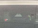 【トヨタセーフティセンス】走行中に前方の車両等を認識し、衝突しそうな時は警報とブレーキで衝突回避と被害軽減をアシスト。より安全にドライブをお楽しみいただけます。