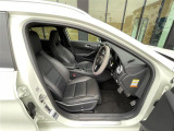 GLAクラス GLA250 4マチック 4WD 本革シート