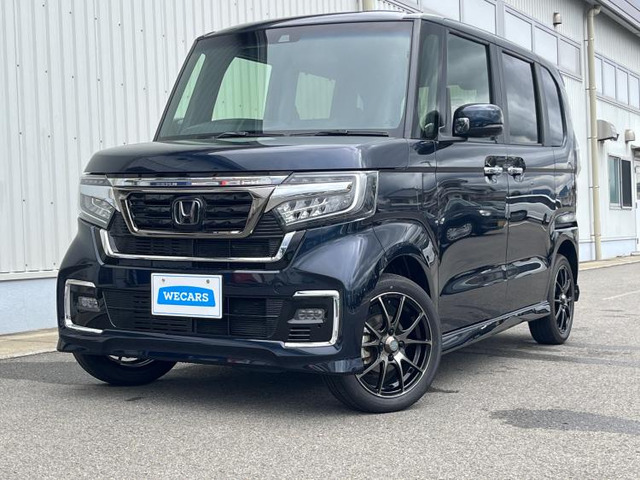 N-BOXカスタム L ターボ 4WD 
