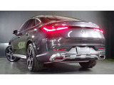 メルセデスの認定中古車「サーティファイドカー」には、最大100項目にも及ぶ点検・整備項目が設定されています。