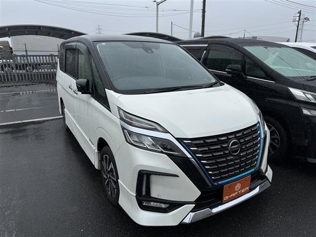 セレナ 1.2 e-POWER ハイウェイスター V 10型ナビ後席モニタ360TVプロパイ両側電動