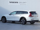 V60クロスカントリー B5 AWD プロ 4WD 