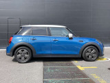 岐阜・大垣にて在庫車を共有しております。また、東濃エリアには「MINI 多治見」もございますので、お気に入りのMINIが見つかりましたらご連絡ください★近くの店舗でご案内も可能です♪