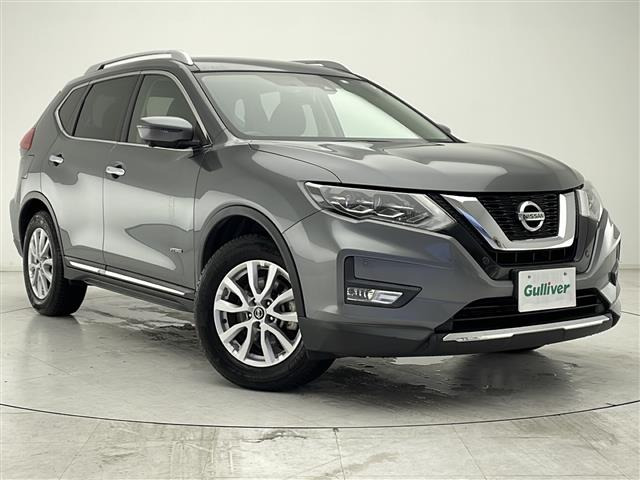 エクストレイル 2.0 20Xi ハイブリッド 4WD サンルーフ