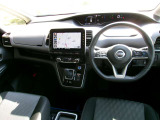 セレナ 1.2 e-POWER ハイウェイスター V 