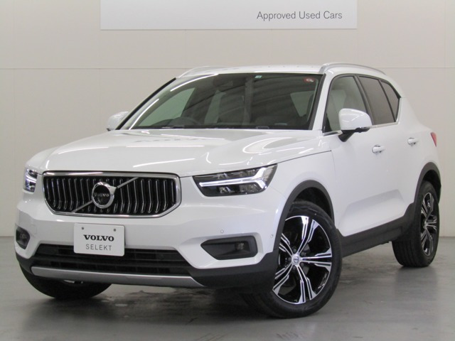XC40 B4 AWD インスクリプション 4WD 
