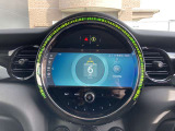 MINI NEXT2年・1年ともに走行距離無制限で保証。保証期間中は走行距離に関係なく保証されます。もちろん延長保証ご加入の場合も、期間中は走行距離に関係なく保証されます。