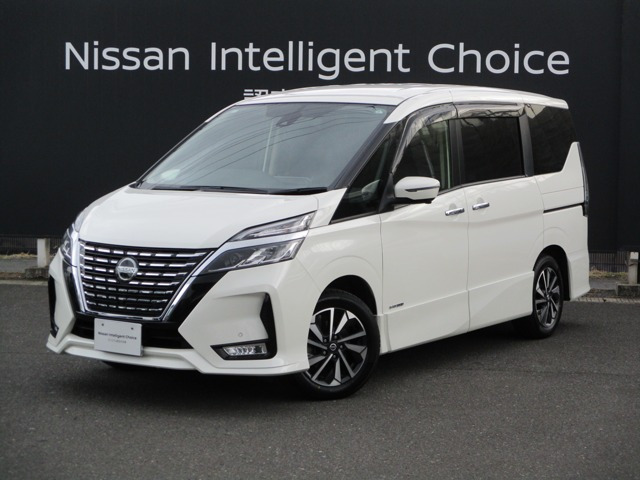 セレナ 2.0 ハイウェイスター V 