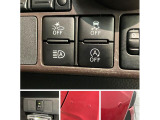 品質には自信があります!ハッピーの品質・キレイなお車をお届けさせていただきたい!そんな気持ちでキレイに仕上げております。フロアマットなどの清掃はもちろん、シート下なども徹底的に清掃しております。