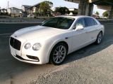 フライングスパー V8 S 4WD 