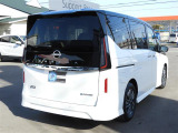 セレナ 1.2 e-POWER ハイウェイスター V 
