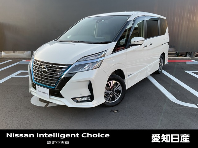 セレナ 1.2 e-POWER ハイウェイスター V 