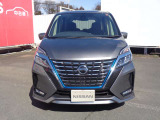 セレナ 1.2 e-POWER ハイウェイスター V 
