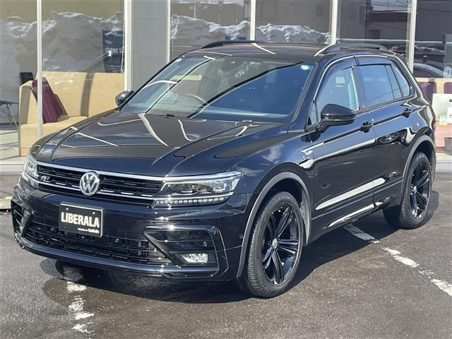 ティグアン TDI 4モーション Rライン ブラックスタイル ディーゼル 4WD 本革シート