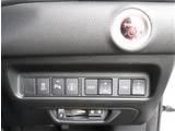 『1台』のお車に対して、こだわって仕入れを行っております。オプション装備装着車となります!