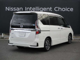 セレナ 2.0 ハイウェイスター V 